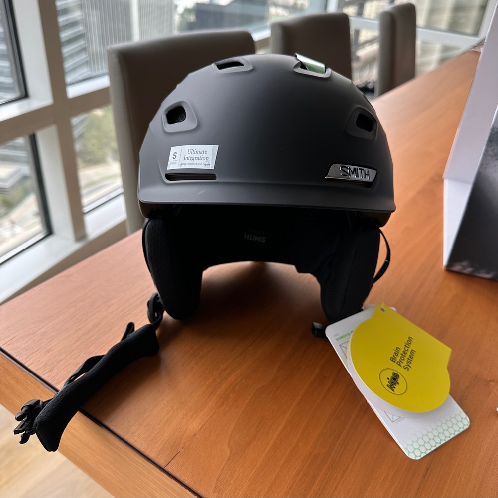 NWT Smith MIPS Vantage - Matte Black